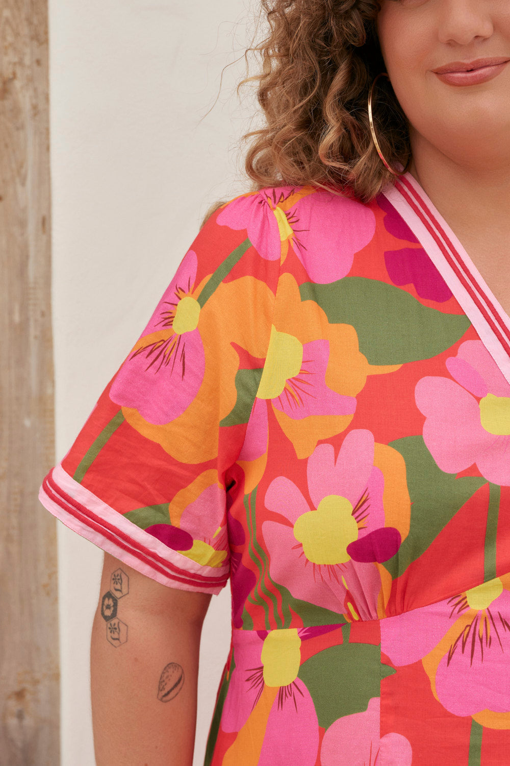 Farrah Billow Sleeve Dress in Flamenco