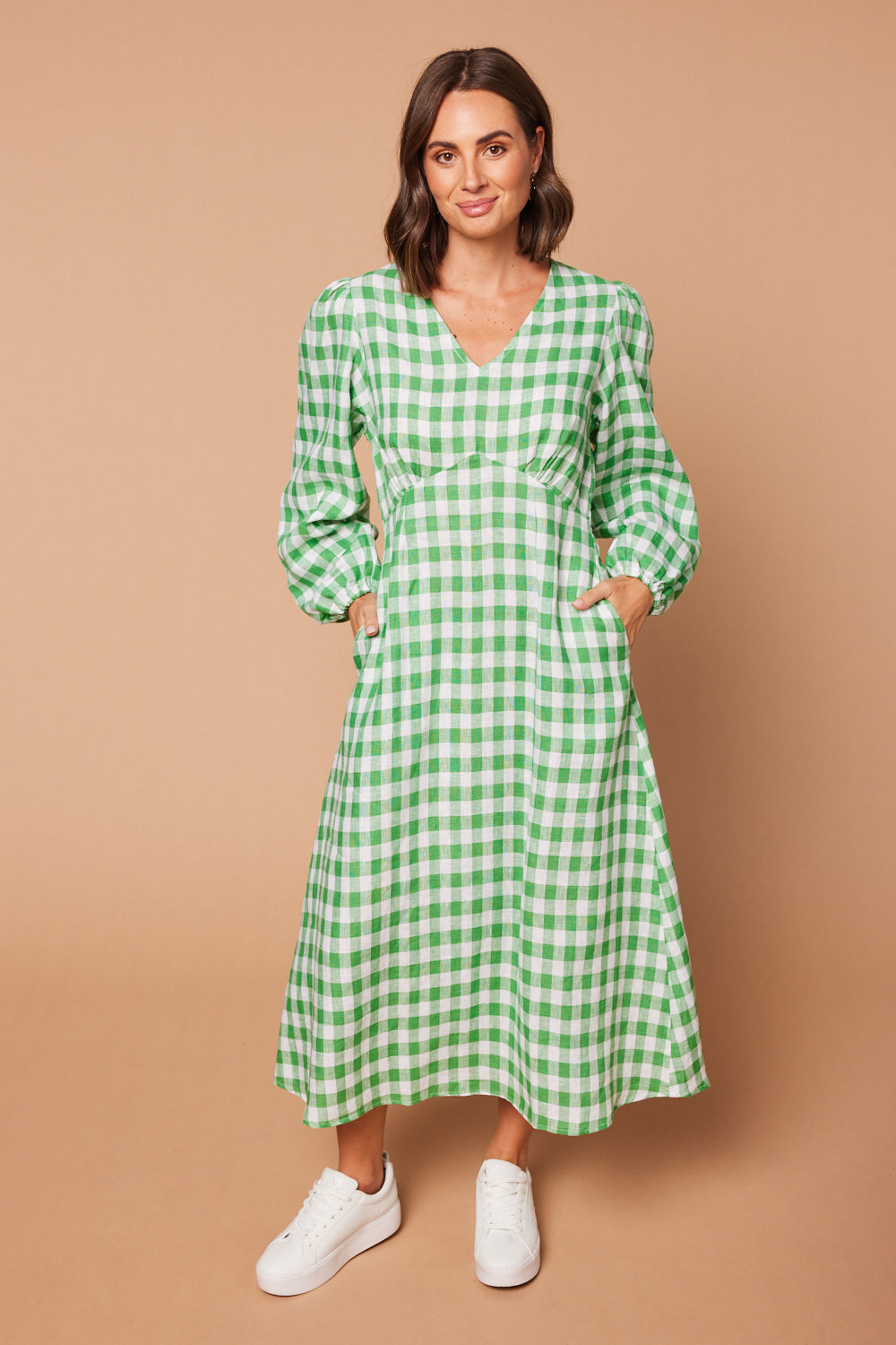 Farrah Linen Midi Dress in Treviso Green