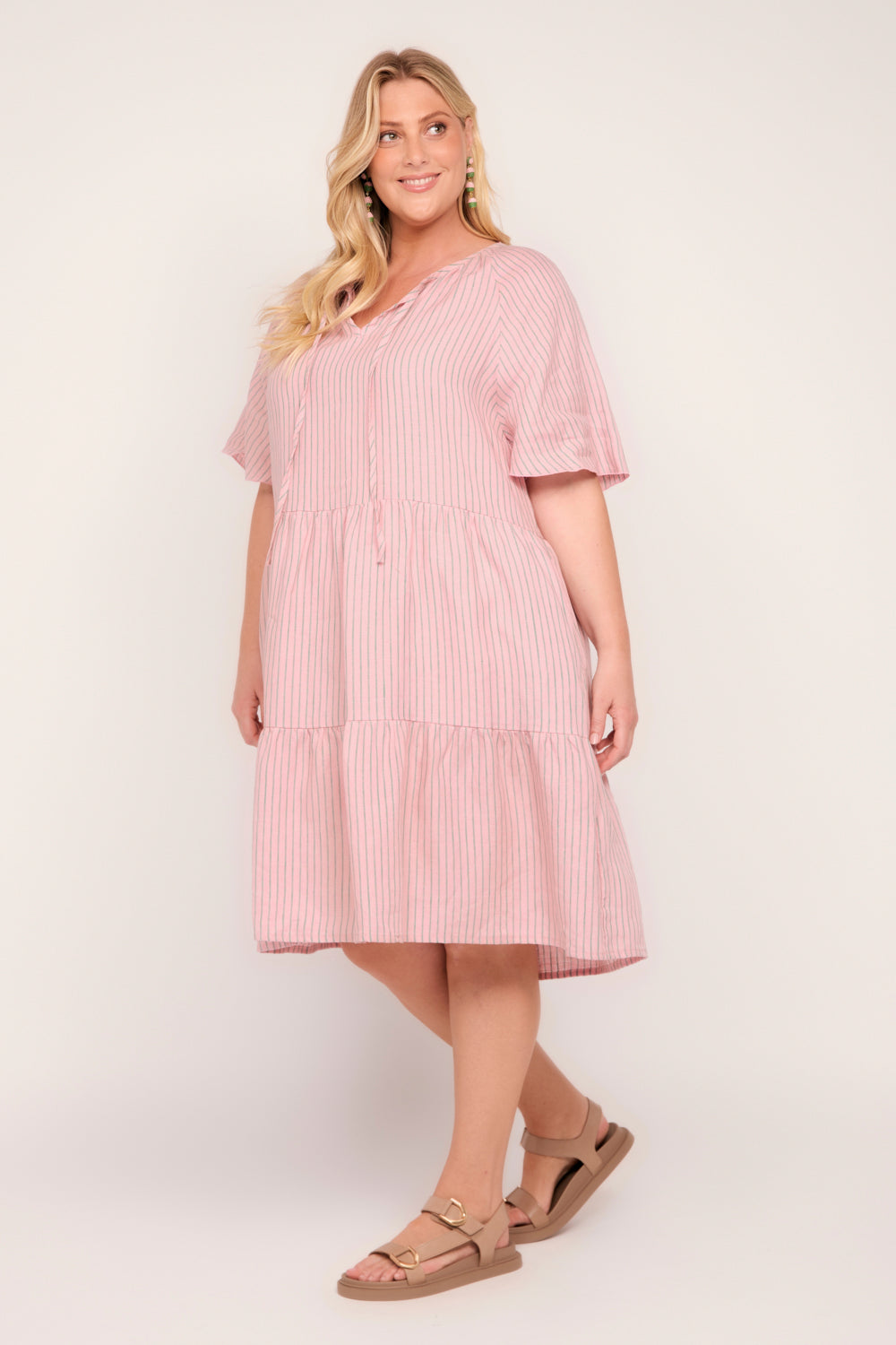 Ismay Linen Dress in Beverly Hills