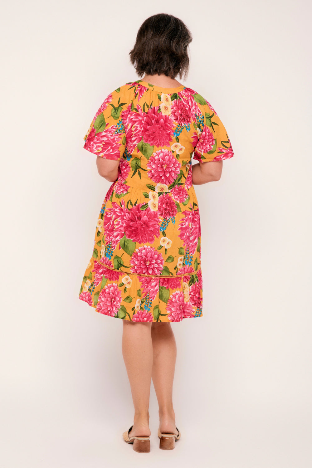 Ismay Short Dress in Dreaming Dahlias