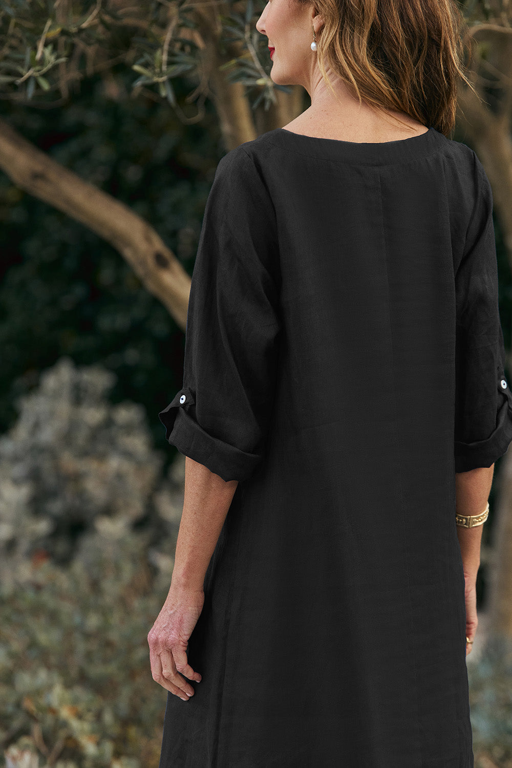 Jarla Linen Midi Dress in Black