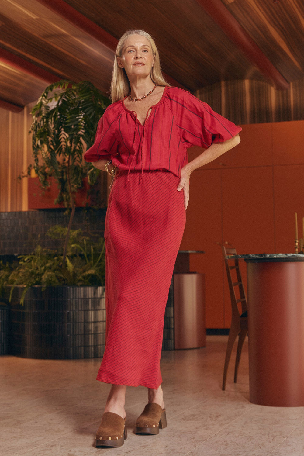 Katie Linen Bias Cut Skirt in Very Berry