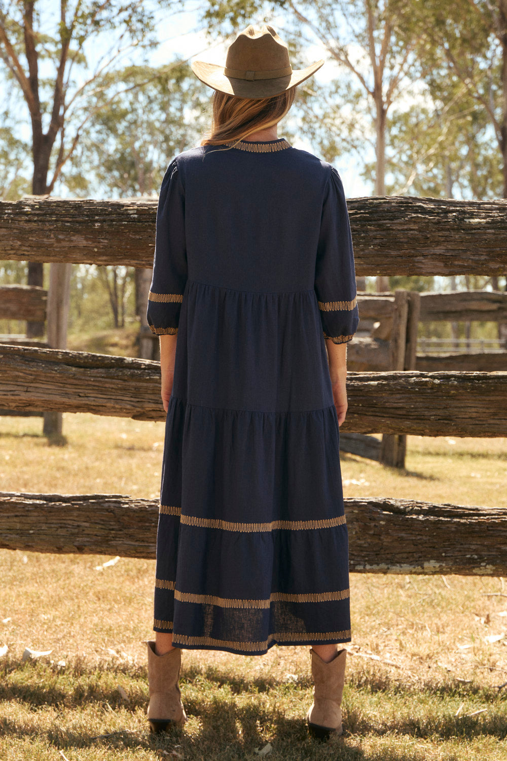 Sabre V-Neck Dress in Midnight Clay