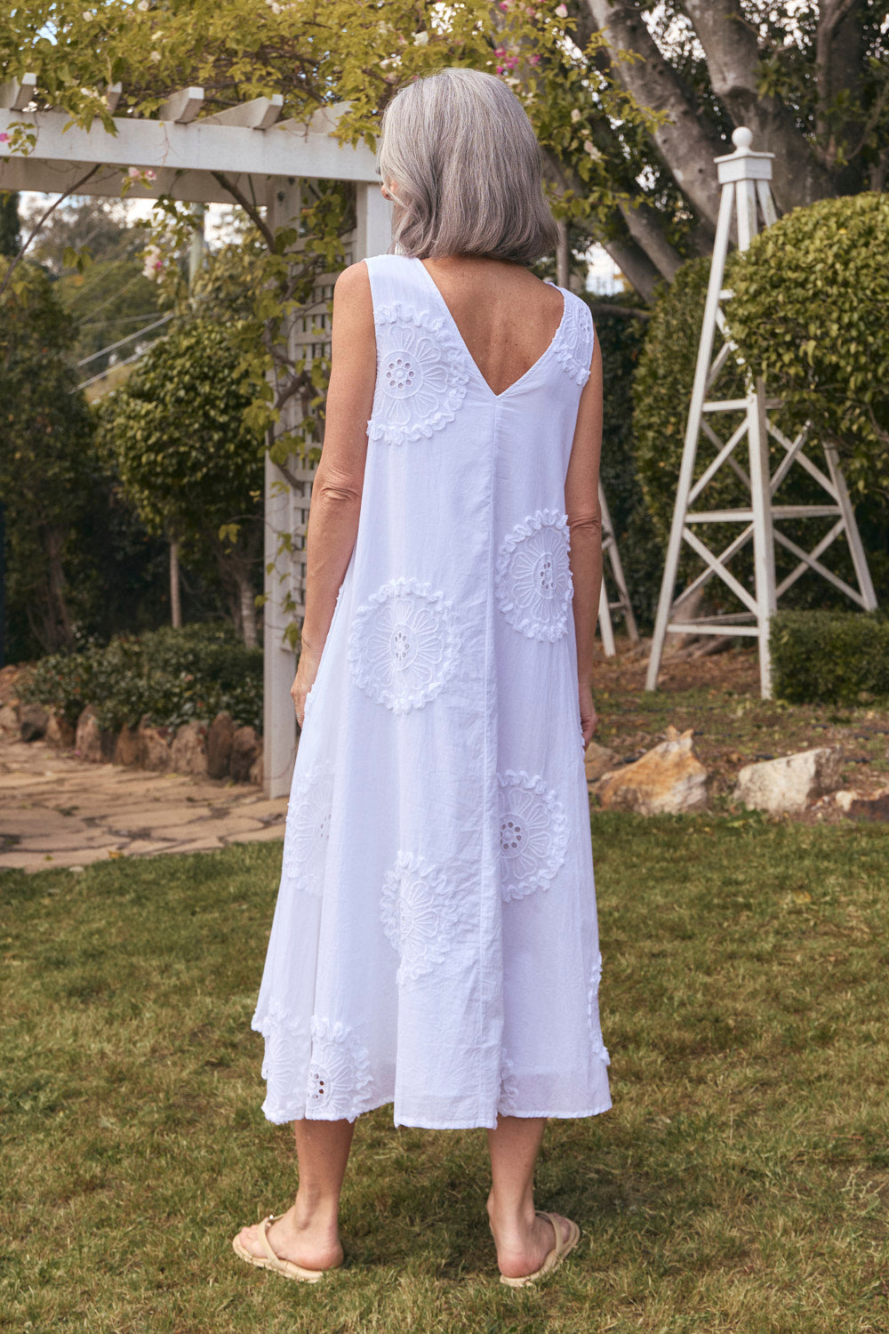 Suzie Reversible Swing Dress in White Manali