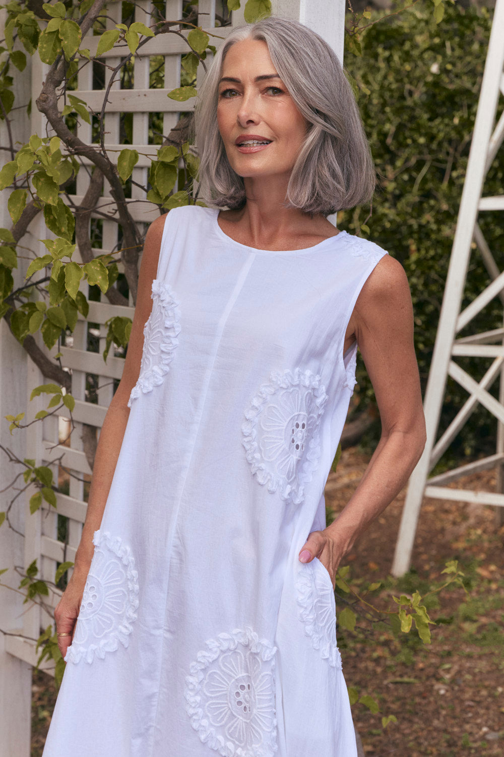 Suzie Reversible Swing Dress in White Manali