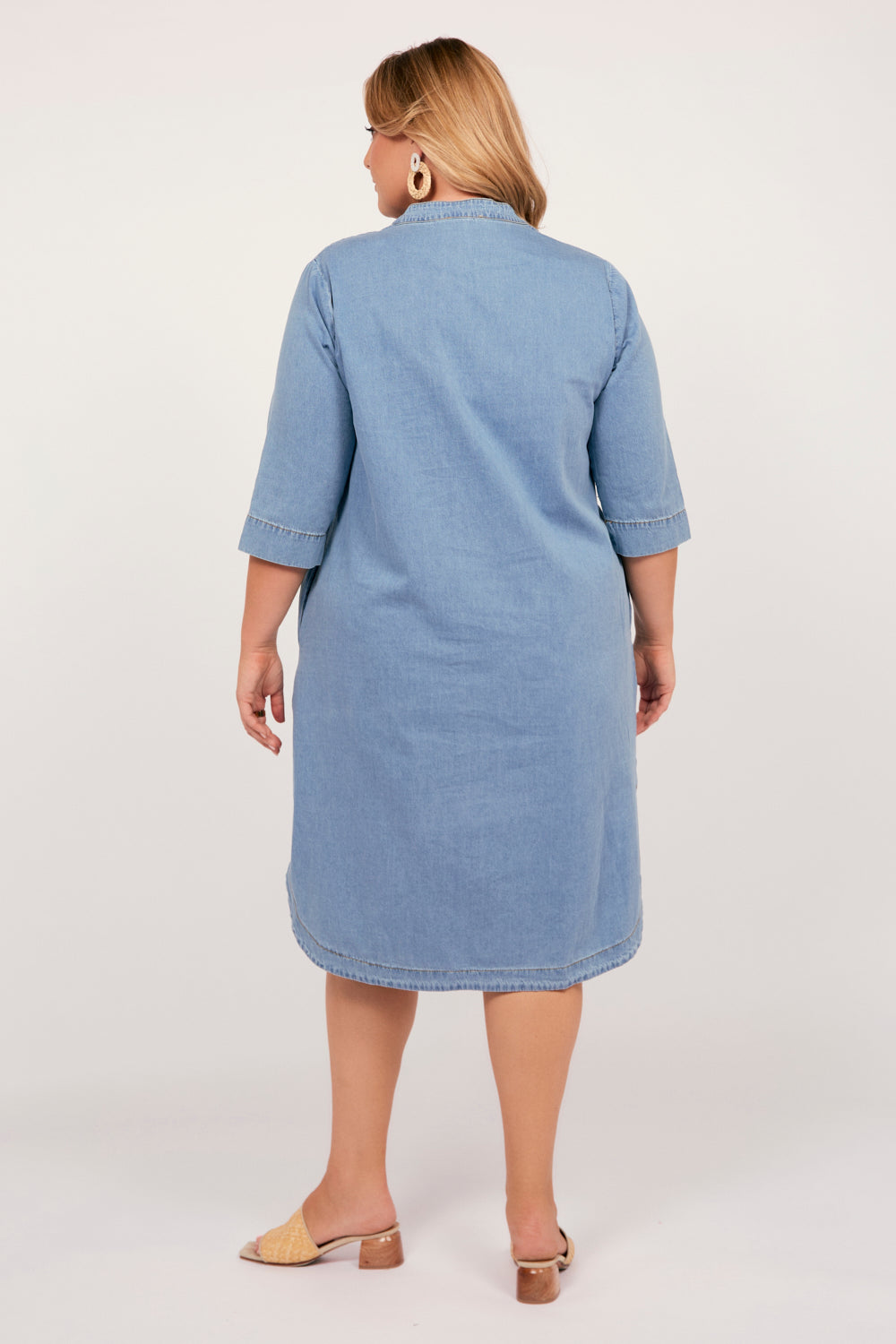 Lana Chambray Short Dress in Light Wash