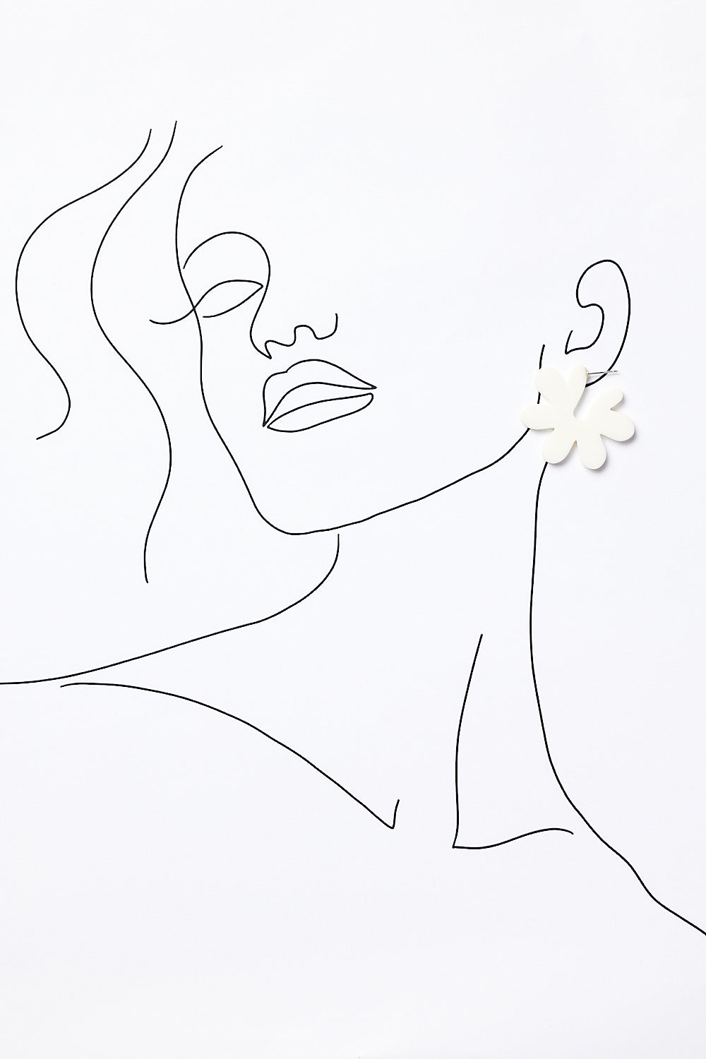 Lillian Resin Flower Hoop Earring in White