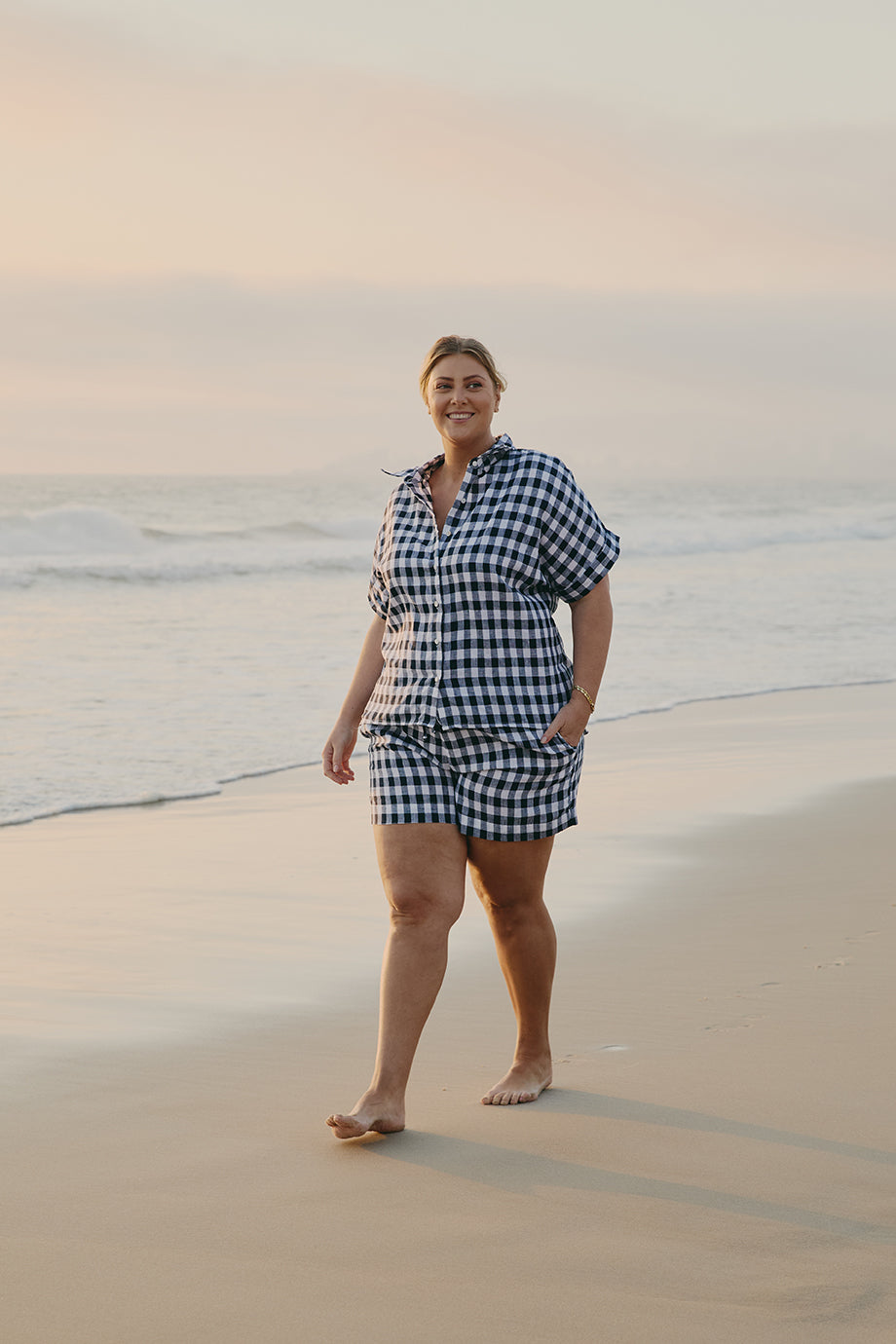 Carmen Linen Shirt in Treviso Navy