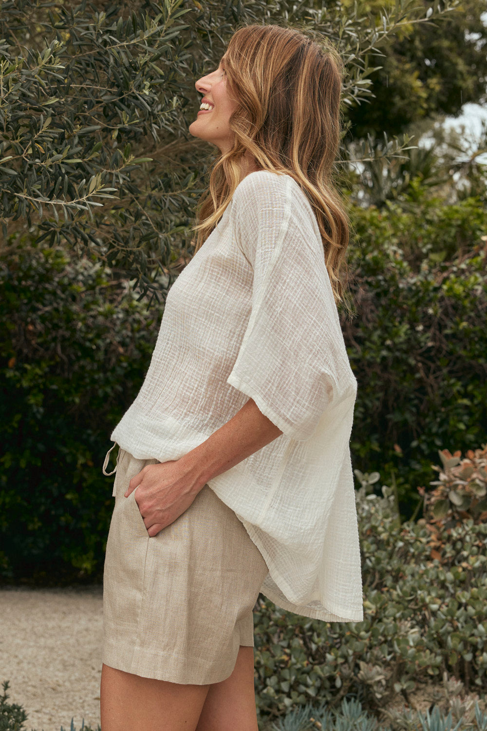Lizey Linen A-Line Shorts in Natural