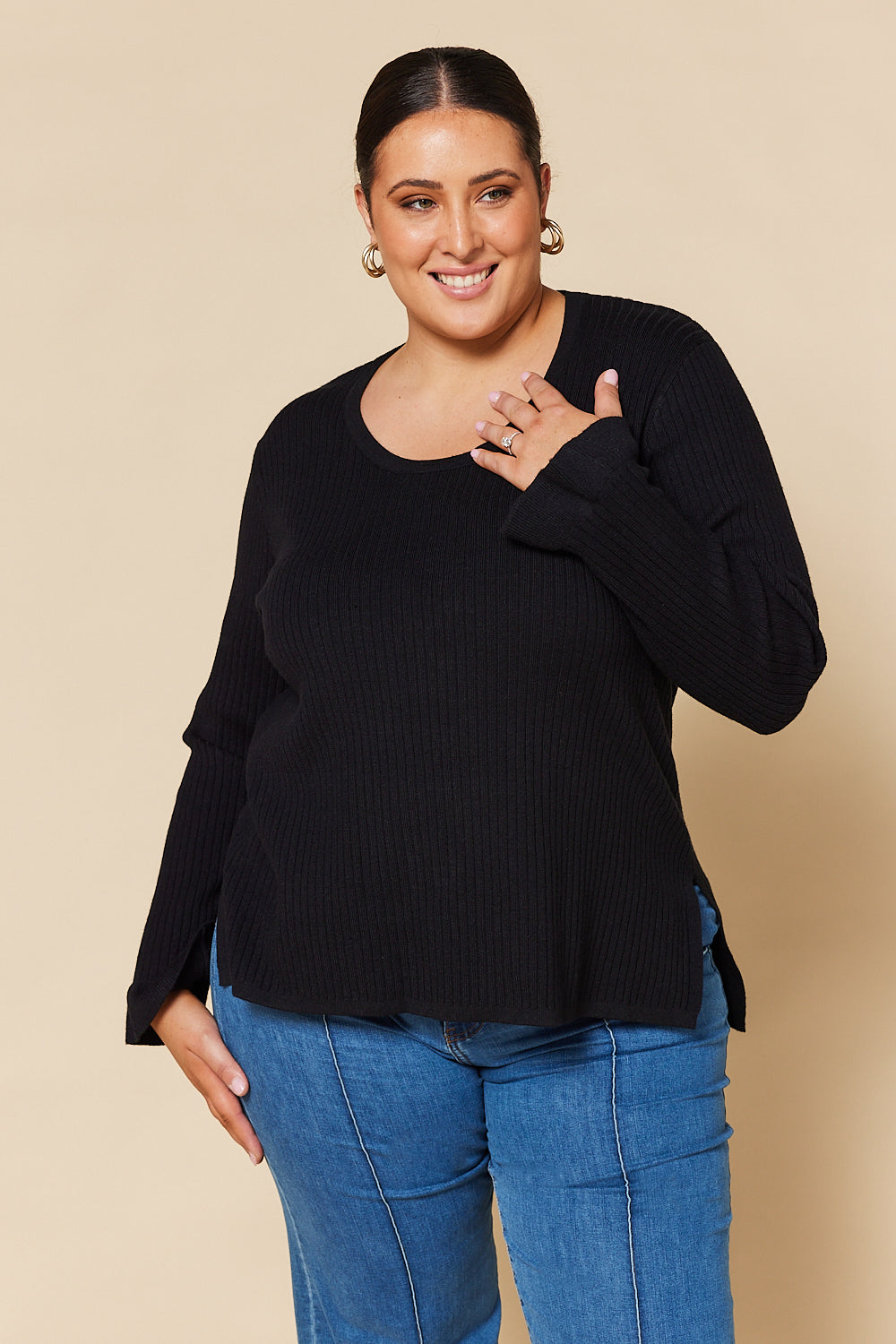 Long Sleeve Knitted Top in Black