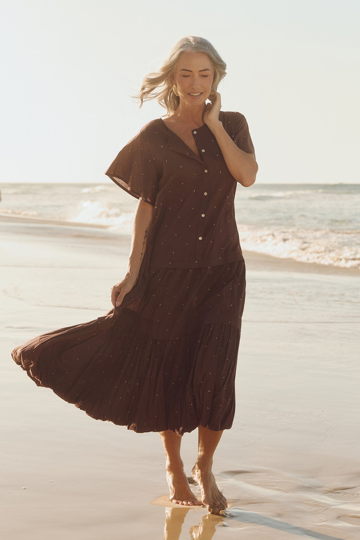 Millie Reversible Flutter Sleeve Dress in Chocolate Aurum