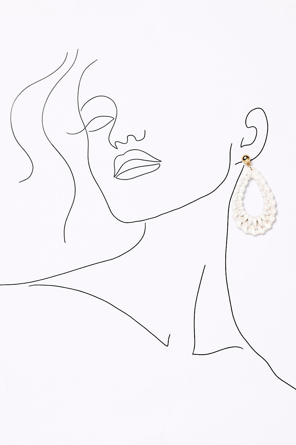 Oval Raffia Earrings in White