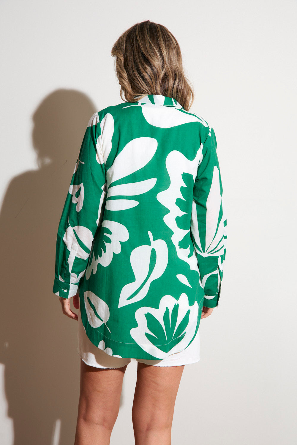 Oversized Boyfriend Shirt in Caledonia Emerald