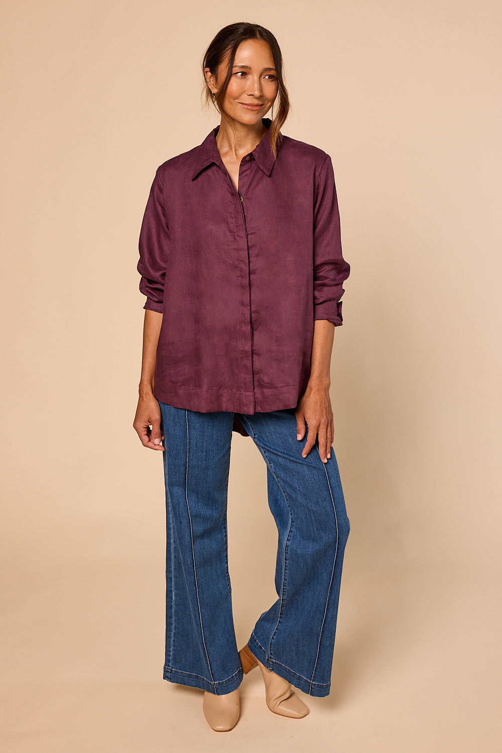 Oversized Linen Boyfriend Shirt in Plum