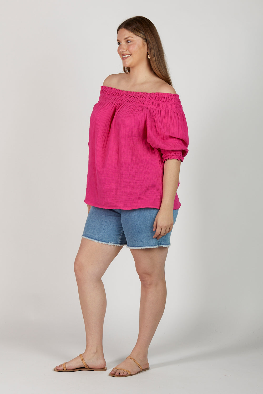 Poppy Crinkle Cotton Off The Shoulder Top in Pink Glo