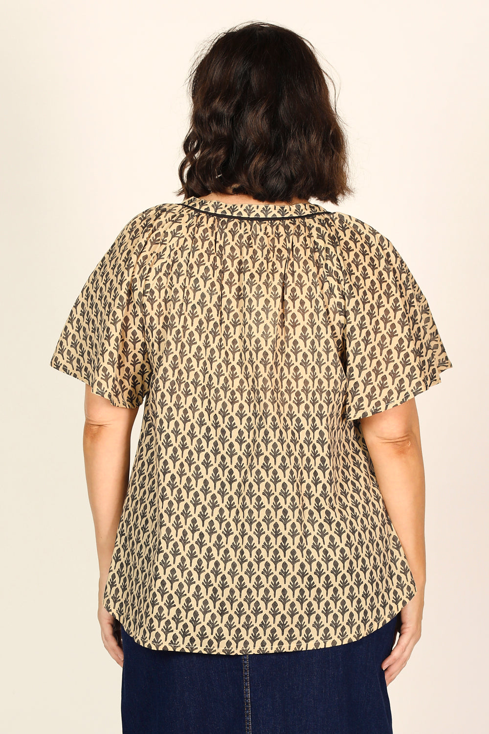 Quinn Short Sleeve Top in Woodlet