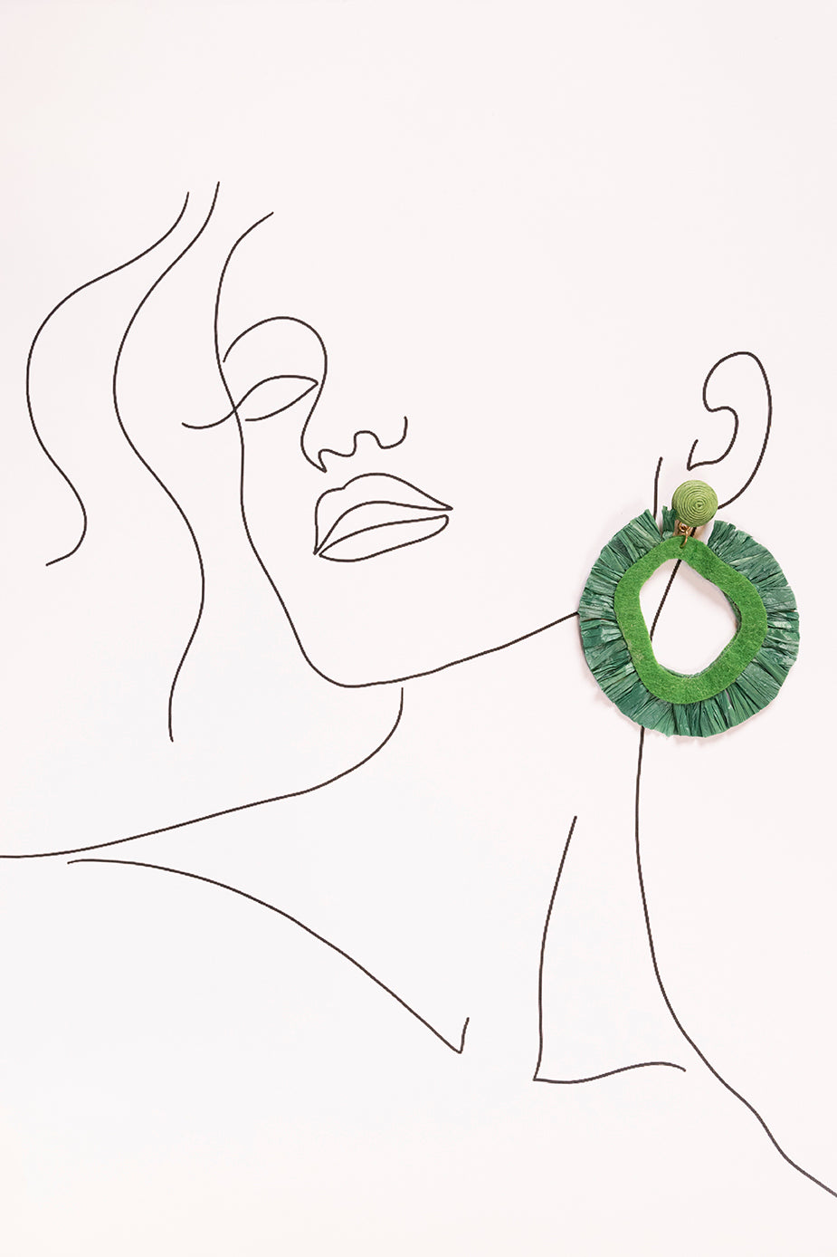 Raffia Organic Earrings in Green