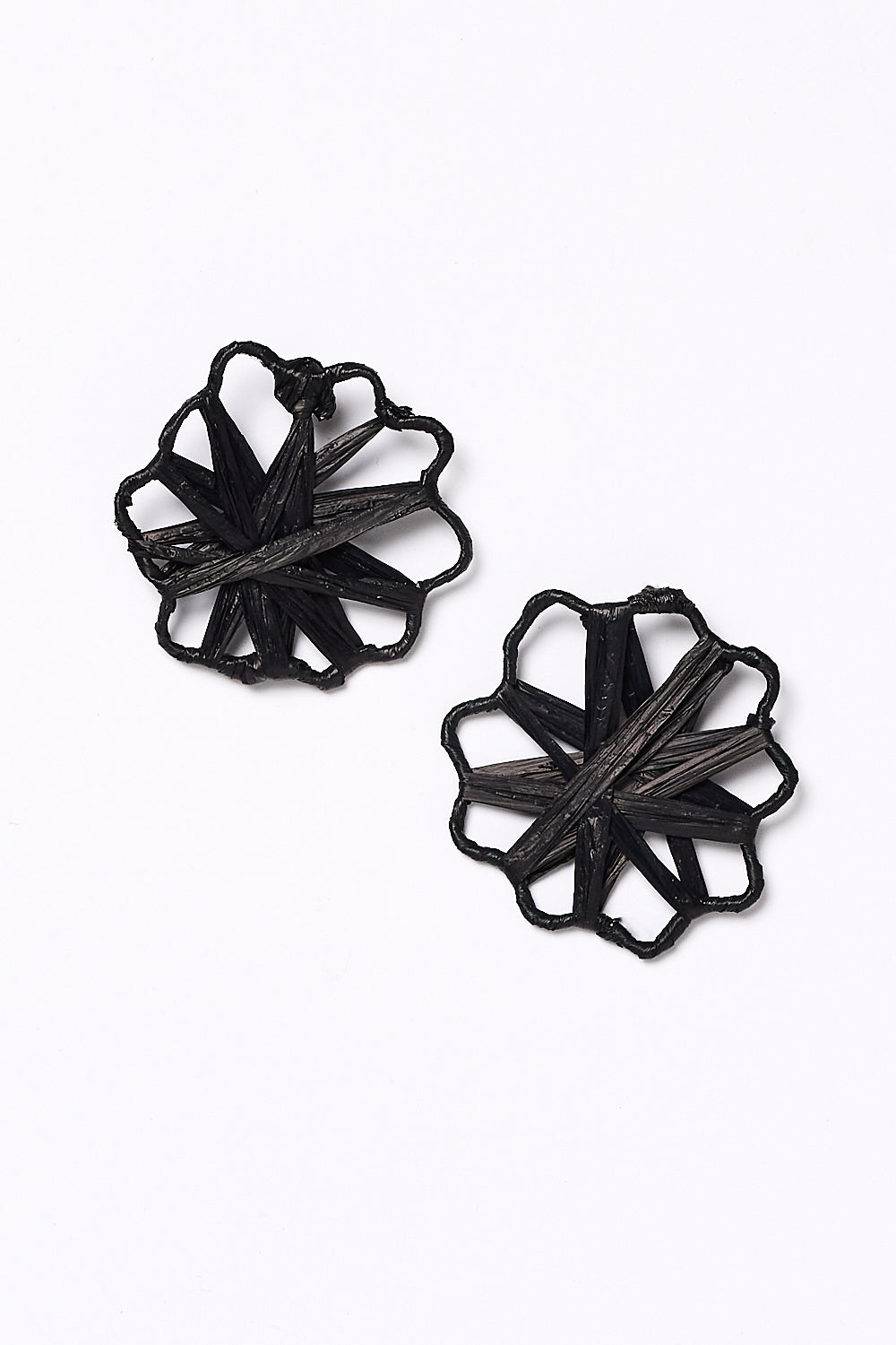 Raffia Woven Flower Earrings in Black