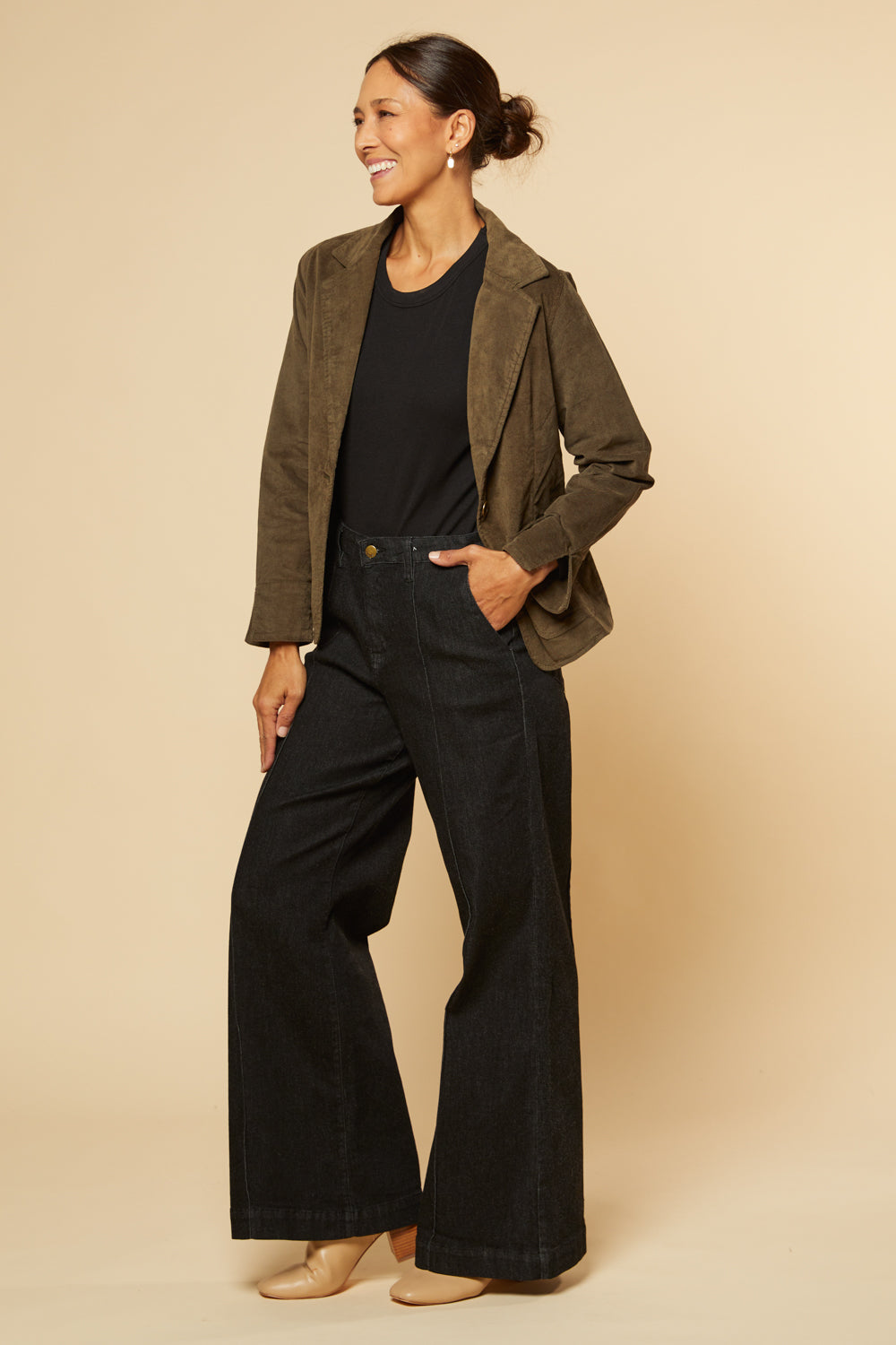 Adrift Relaxed Brushed Cotton Blazer in Olive