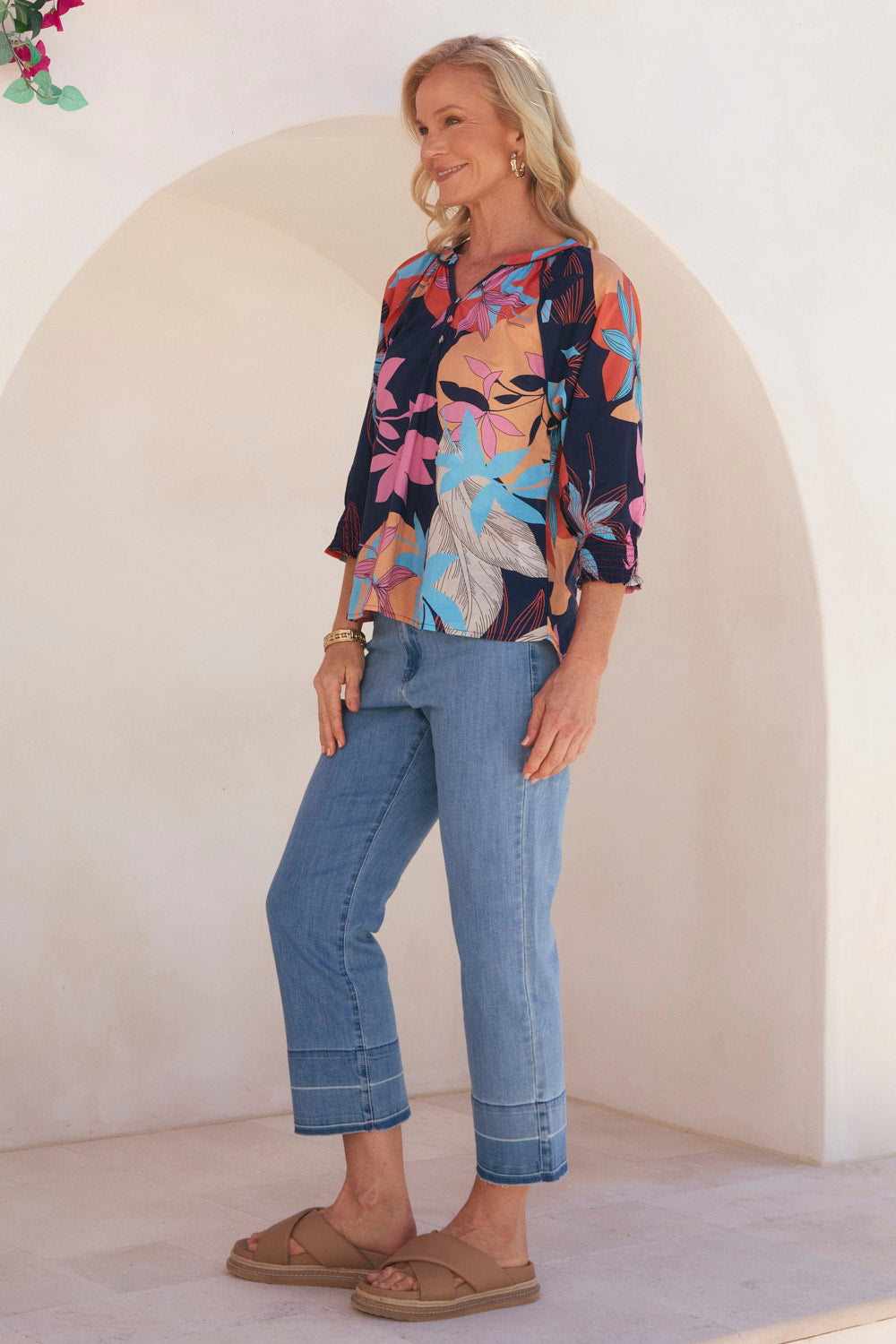 Robin Peasant Top in Shinjuku