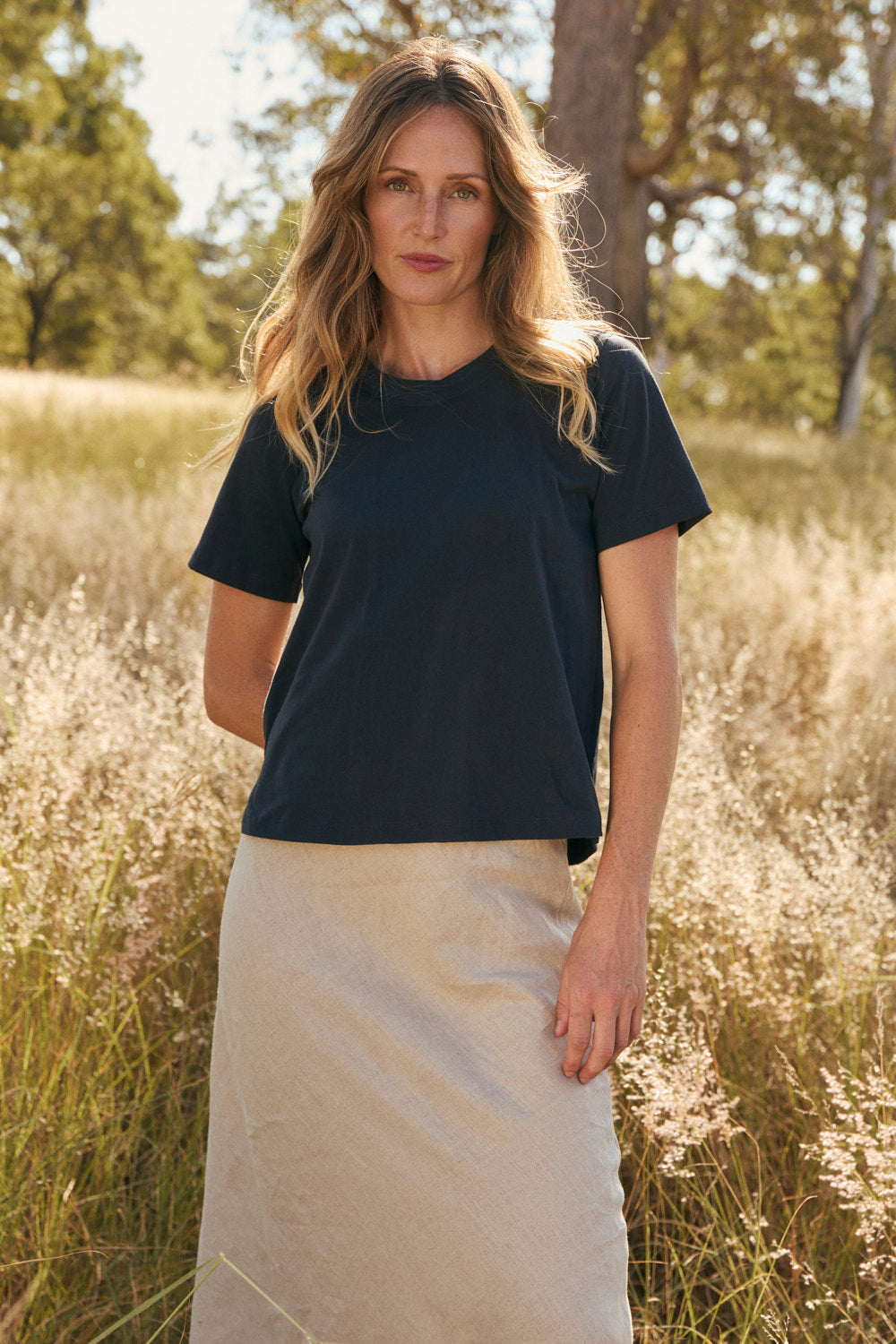 Round Neck Classic T-Shirt in Navy