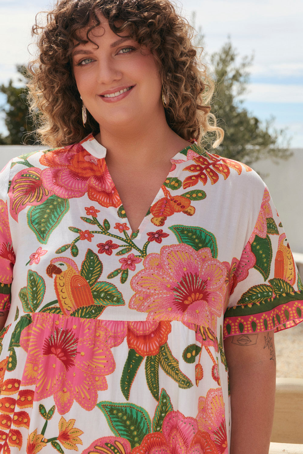 Sabre Frill Dress in La Rambla