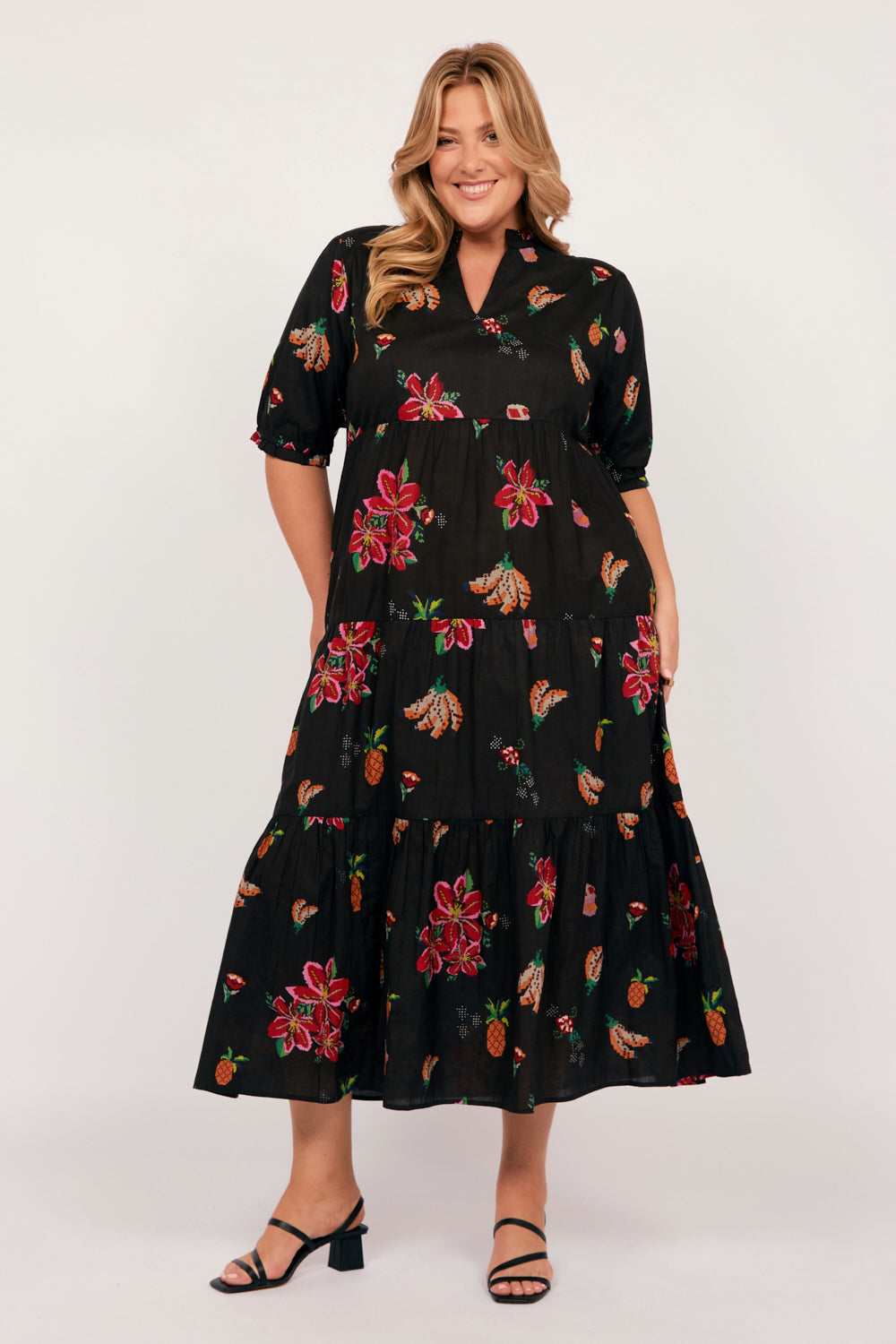 Sabre V-Neck Dress in Tapestry Blooms