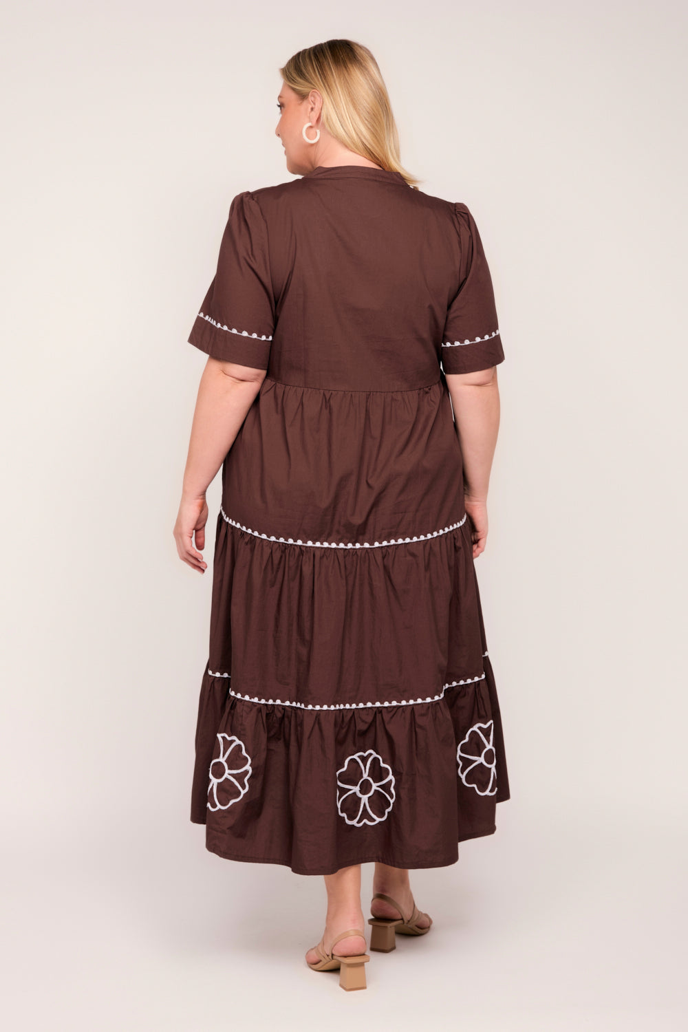 Sabre V-Neck Poplin Dress in Chocolate