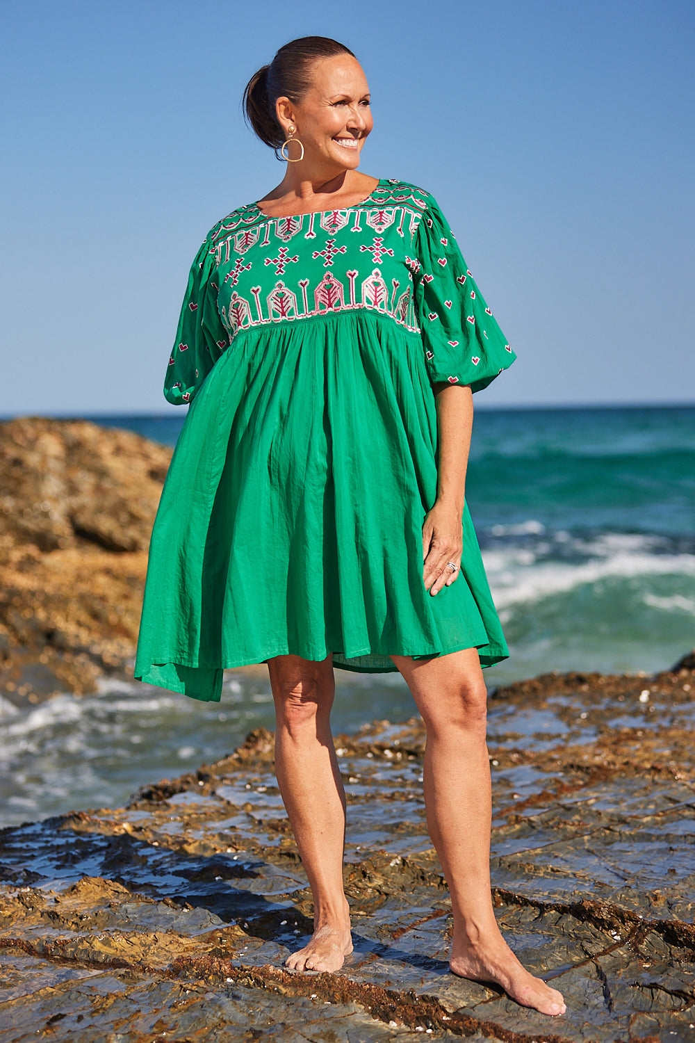 Sadie Embroidered Short Dress in Emerald