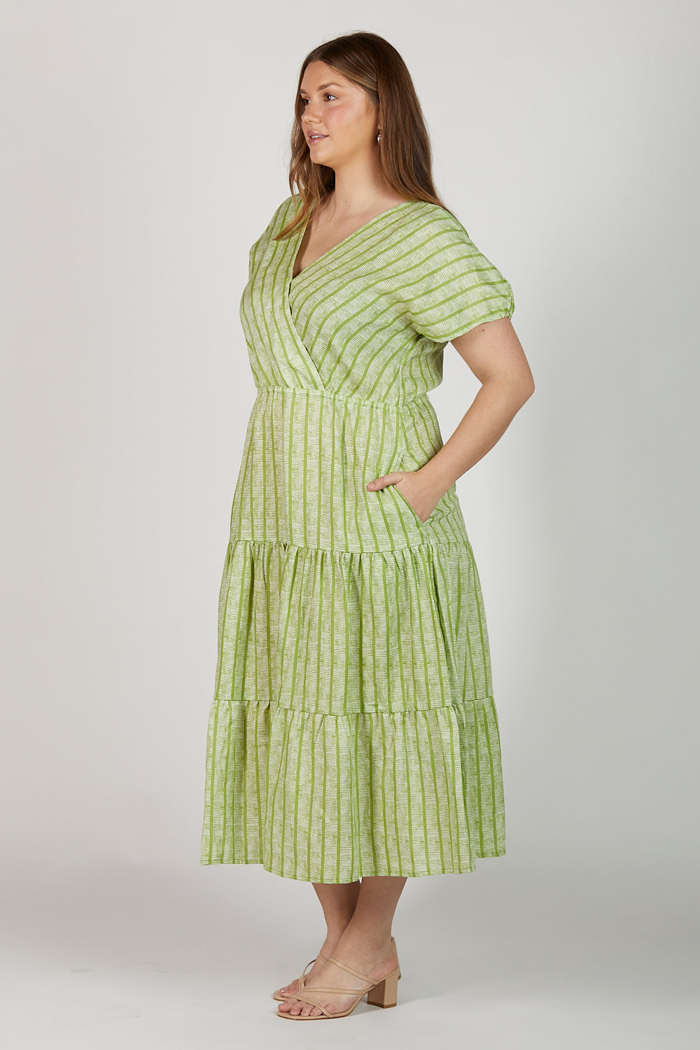 Shari Linen Dress in Sage