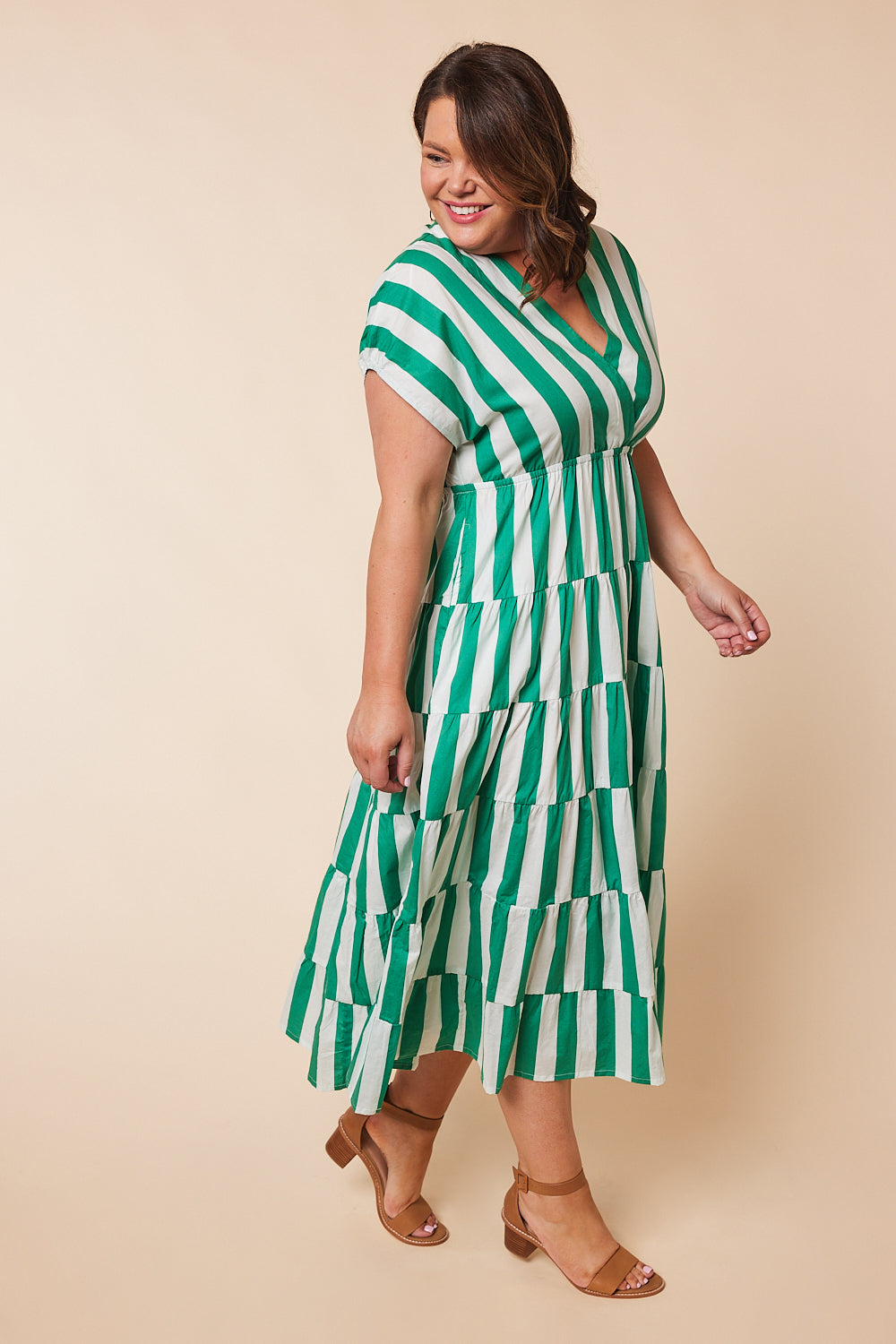 Shari V-Neck Dress in Basil