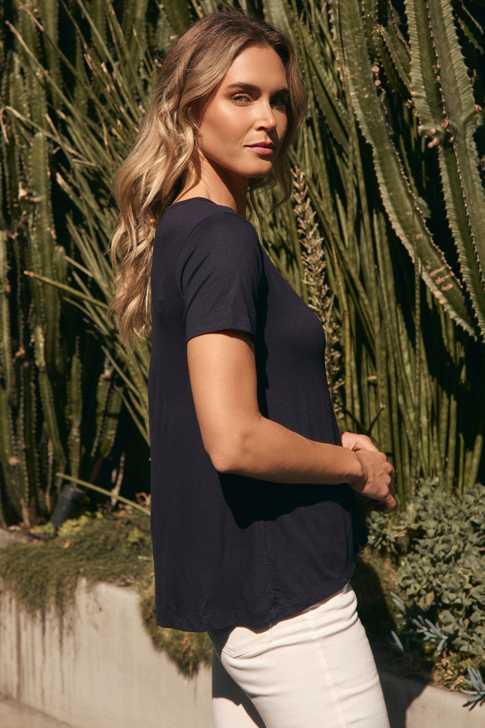 Swing Tee in Navy