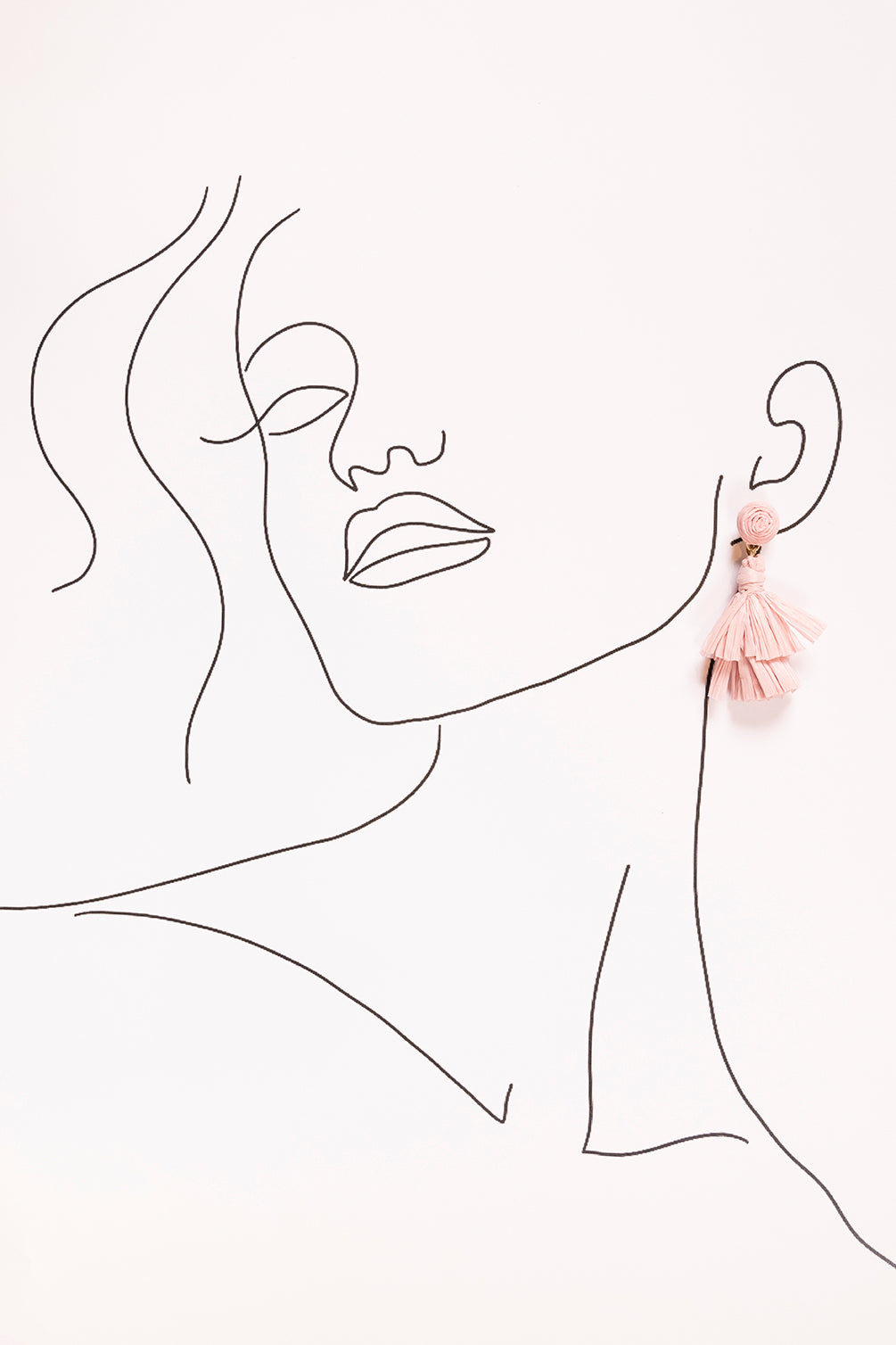 Tassel Earrings in Light Pink