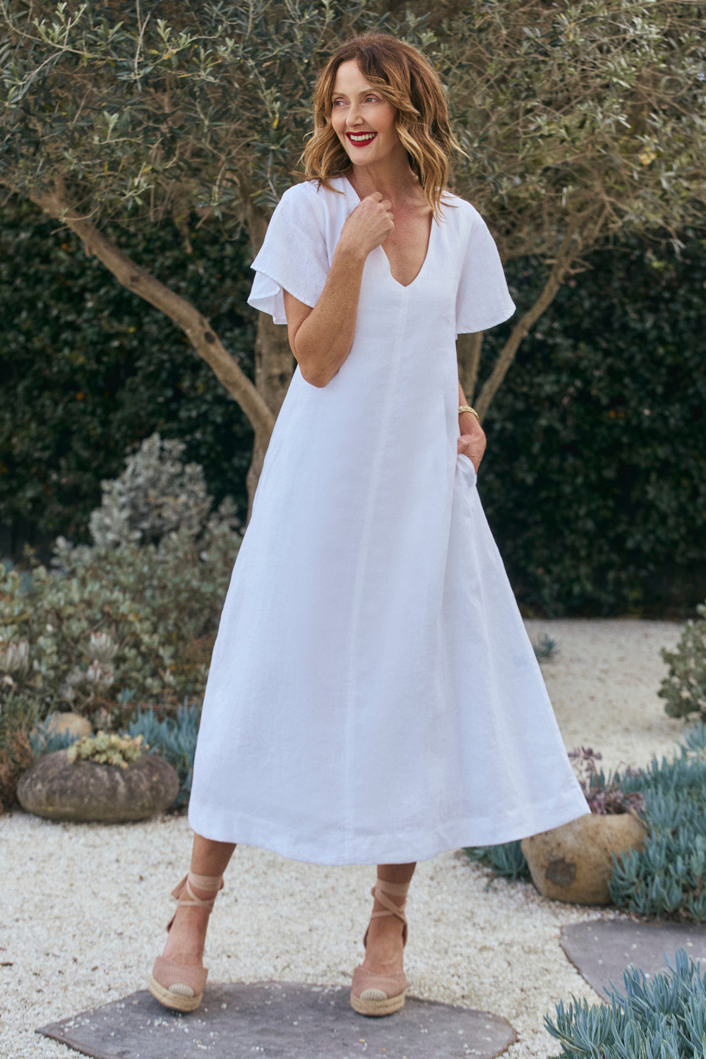 Tatum Linen Flutter Sleeve Dress in White