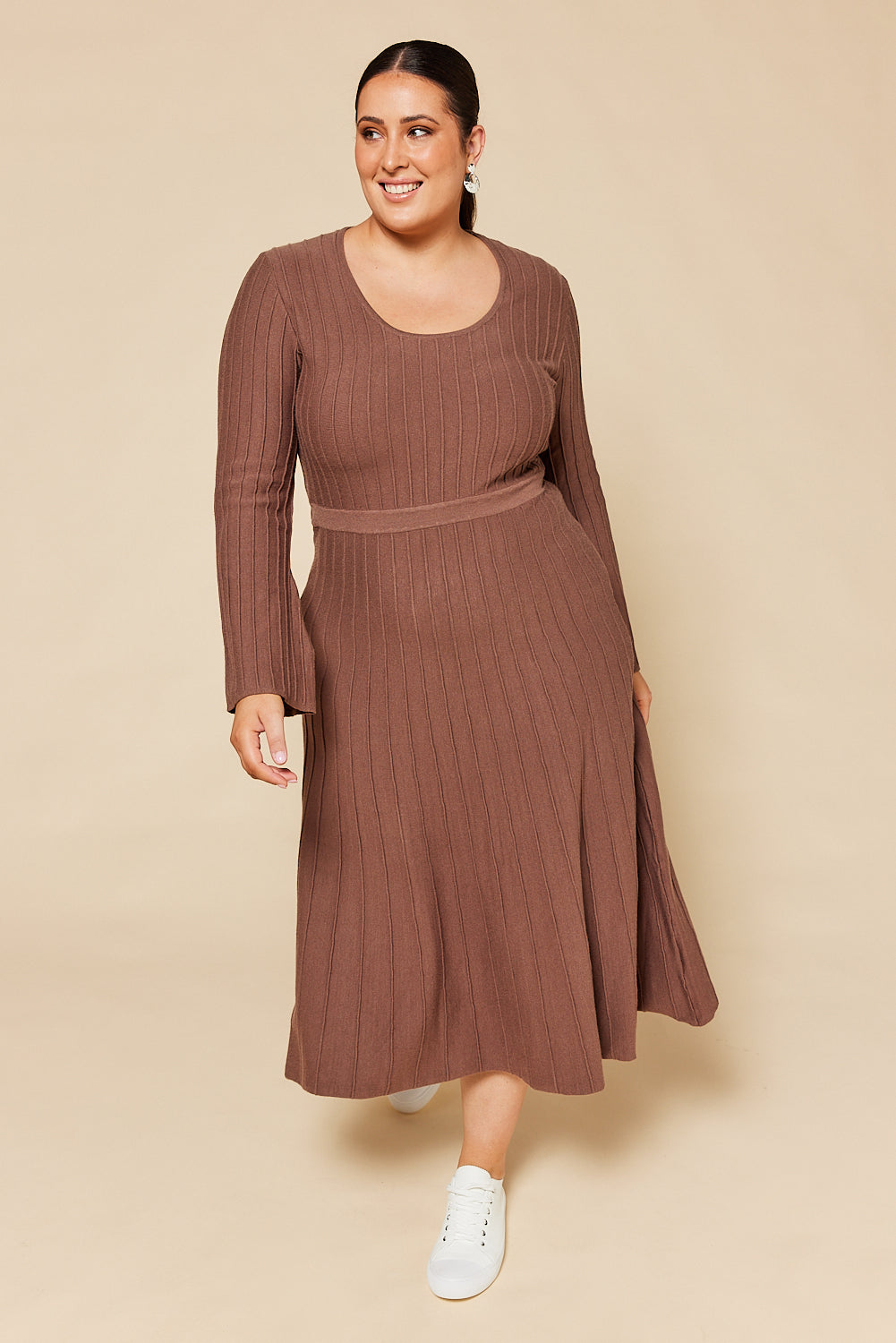 Waisted Knitted Dress in Cacao
