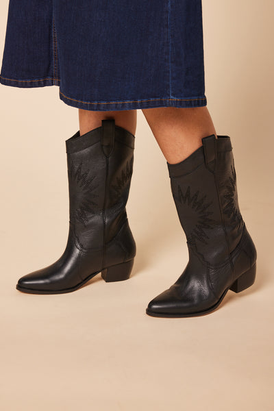 Human Premium Dallas Boots in Black (7106698117194)